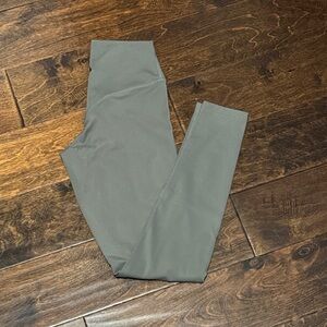 Vitality cloud pant pebble